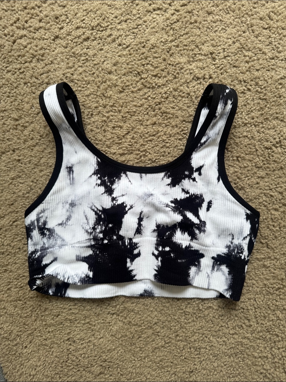 Tie Dye Medium Women’s Sports Bra Comfortable Athletic Top